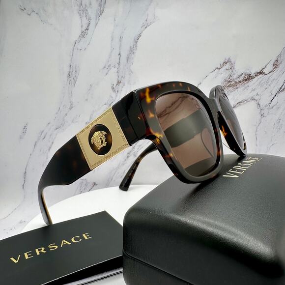 NEW VERSACE Sunglasses - Picture 16 of 16